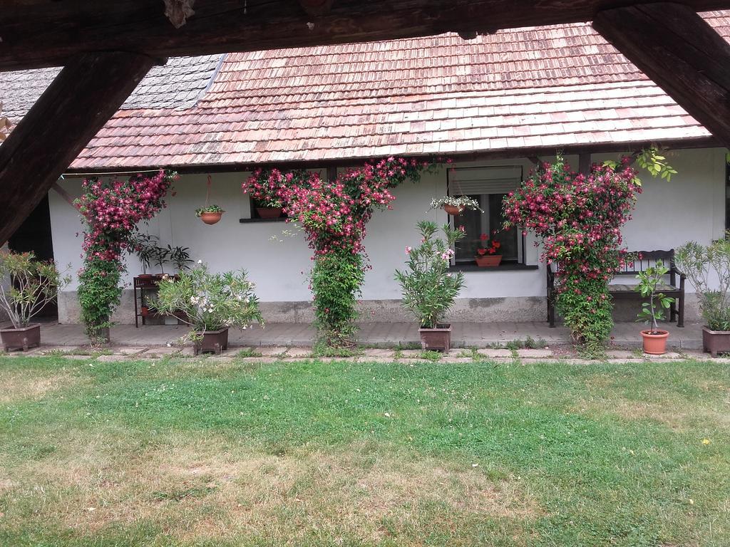 Hotel Vendektanya Vendeghaz Tapolca Exterior foto
